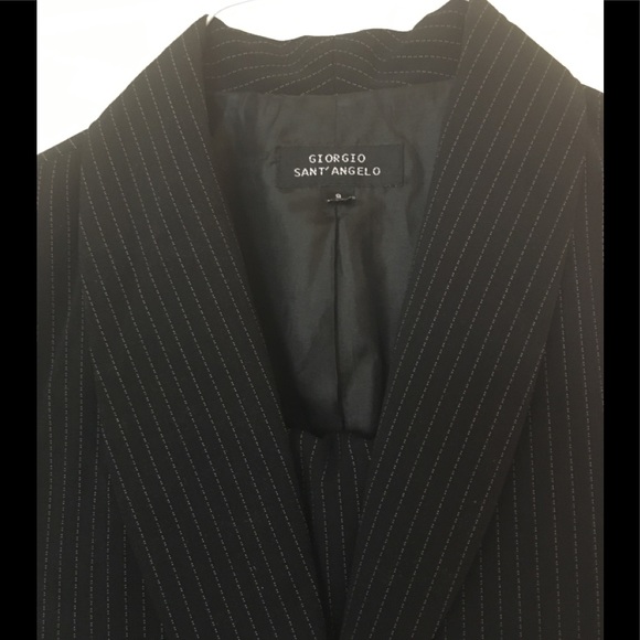 VTG Georgio Sant’ Angelo Pinstripe Pant Suit. 8 - Picture 3 of 10